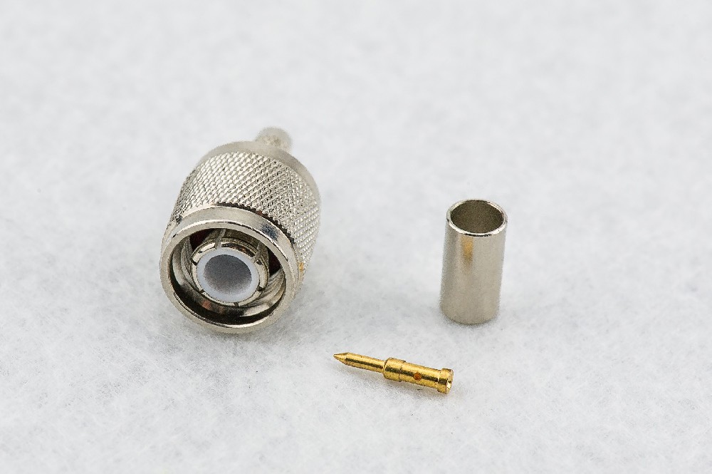 TNC MALE connector CRIMP size for coaxial cable  RG58／ 3D-FB／ LSR200